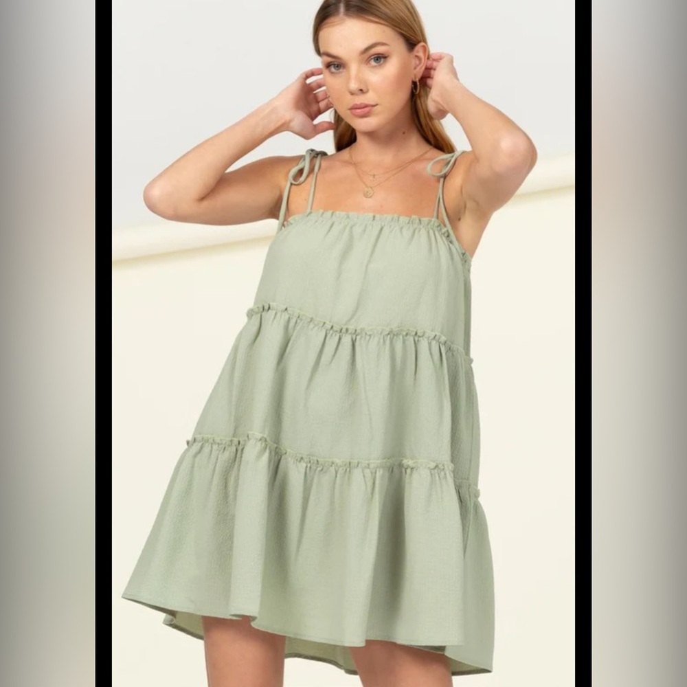 TALULAH Light Green Textured Dress